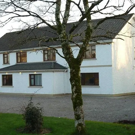 Peaks Konukevi Killarney